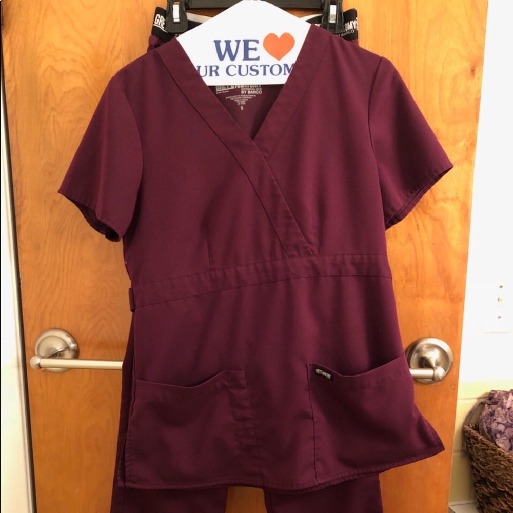 Grey’s Anatomy scrub set
